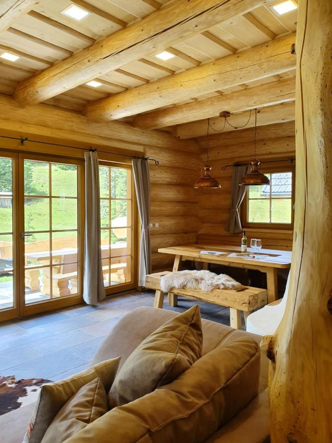 Almzauber Chalets - Haus Enzian Inkl Infrarotliegen Đẻo Đẻo Hochrindl Ngoại thất bức ảnh